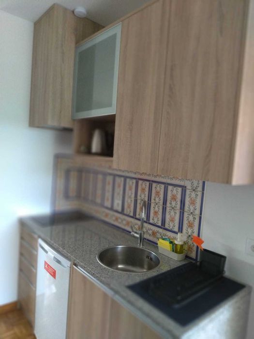Barroselas mensal: Quarto totalmente equipado (1-3 meses)