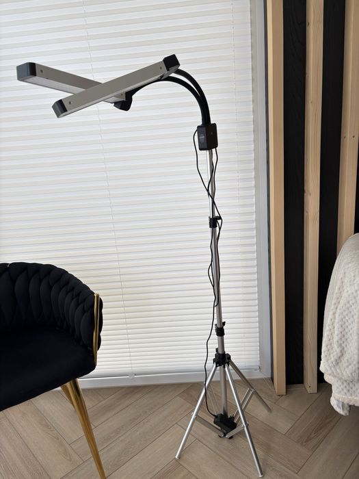 lampa LED do rzes, brwi, makijazu