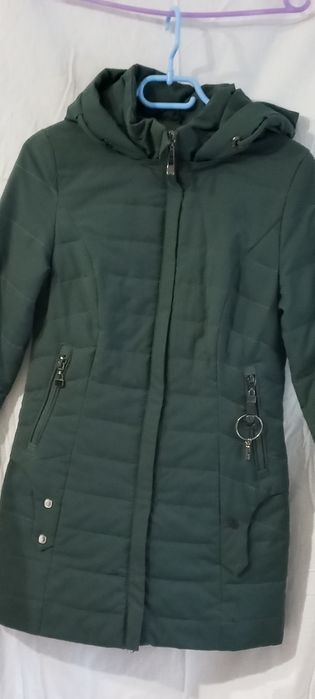 Продам молодіжну куртку Kapre для дівчат, розмір S