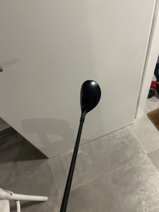 Hybrid 19 graus vareta stiff Taylor Made Stealth