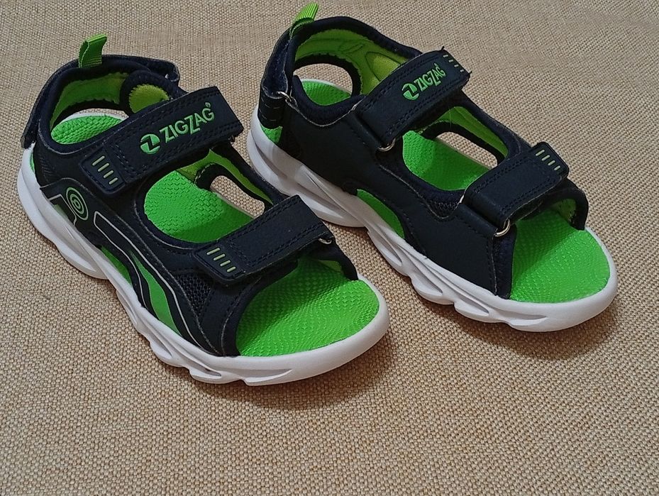 Босоніжки з підсвіткою  сандалії ZigZag 32  20.8 см босоножки Skechers