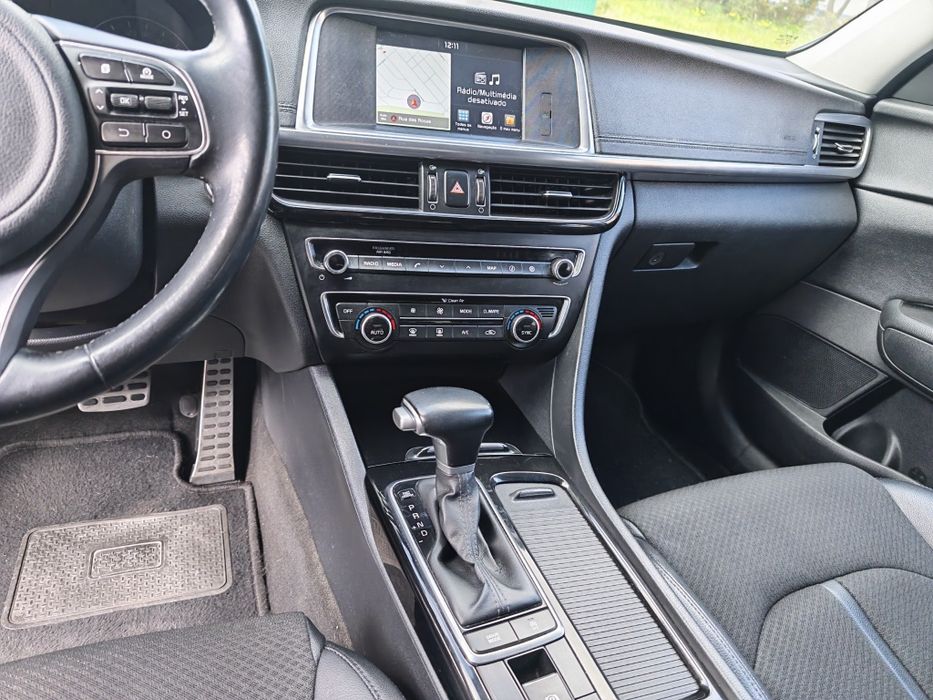 Kia Optima 1.7 CRDI em muito bom estado!
