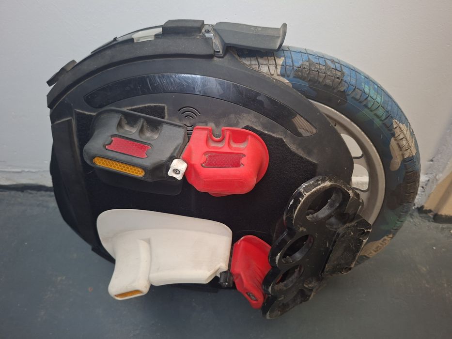Monocykl elektryczny KingSong 18XL nylonove powerpady Łódź