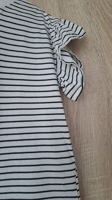 T-shirt dziewczęcy H&M rozmiar 134