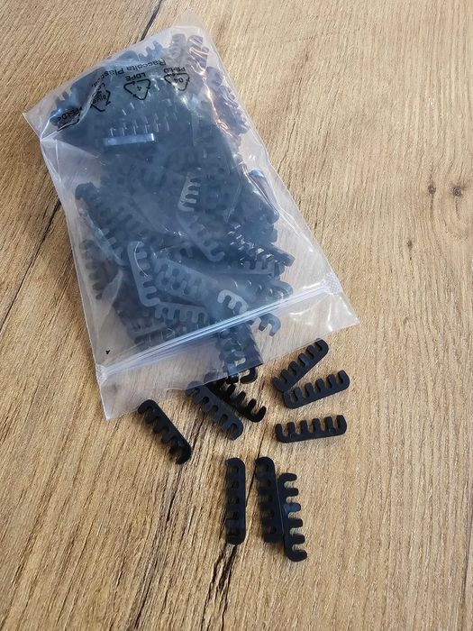 Grzebienie Be quiet! do ułożenia kabli komputerowych zasilacza 5pin, 8pin, 24pin