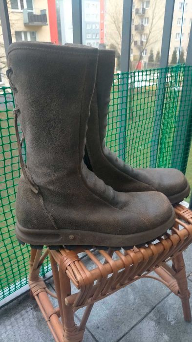 Kozaki skórkowe firmy LESTA rozmiar 38