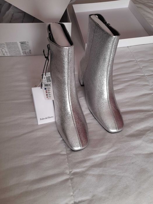 Botas prata em pele Pedro del Hierro