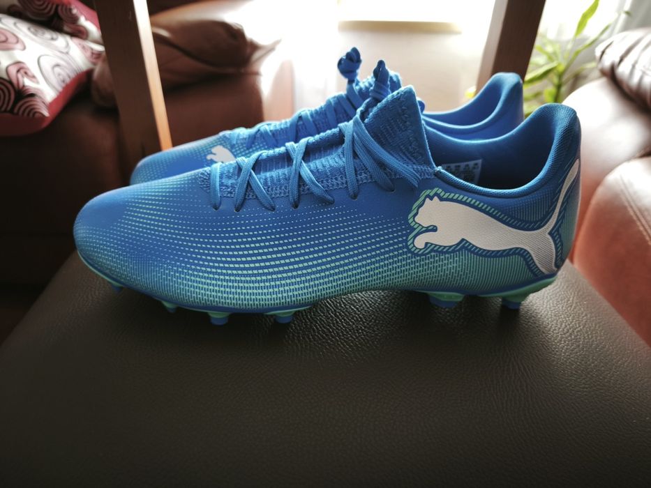 Chuteiras novas da Puma tamanho 45