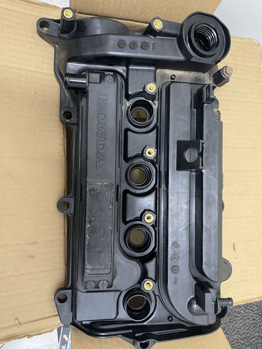 PA66-GF33 Клапанна кришка Акорд 2018