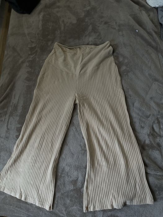 Для вагітних джинси, штани , спортивні штани, капрі