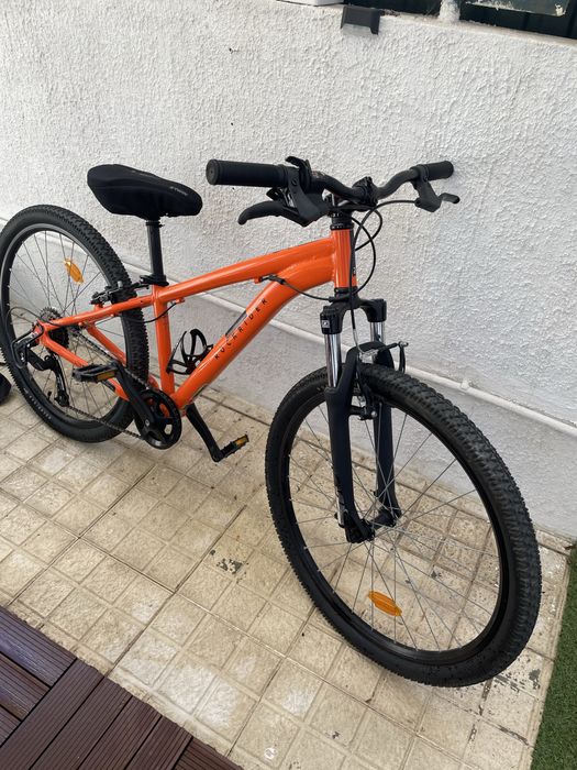 Bicicleta Rockrider, nova quase sem nenhuma uitilização