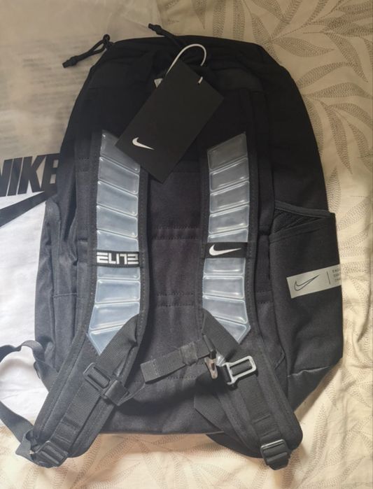 czarny plecak nike elite bag