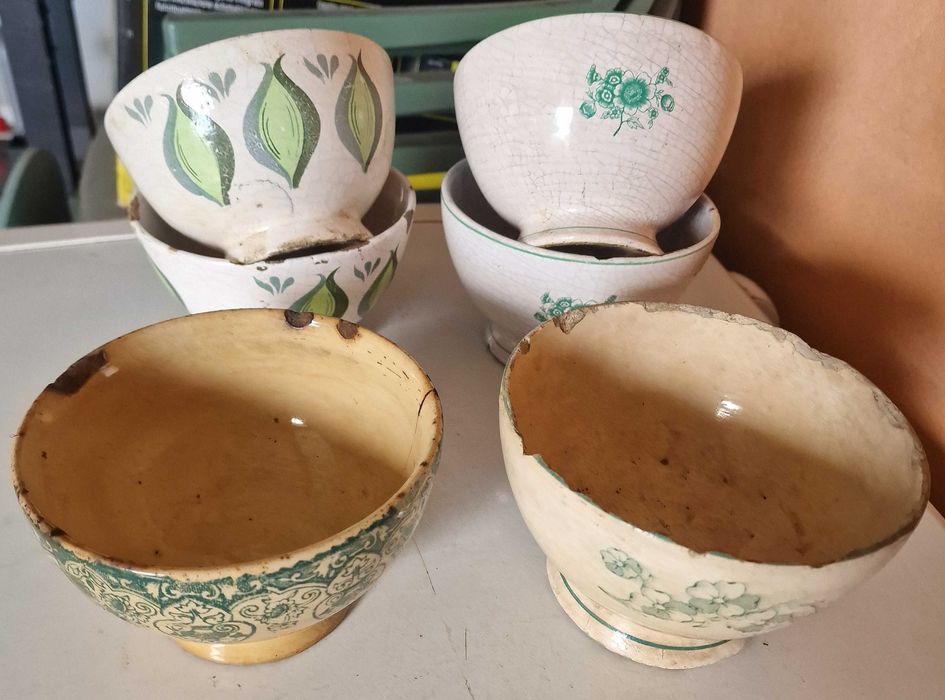 Tigelas muito antigas 6 ler discricao