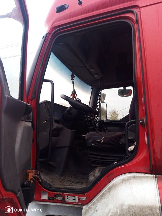 Рено премиум 420 2005 рік