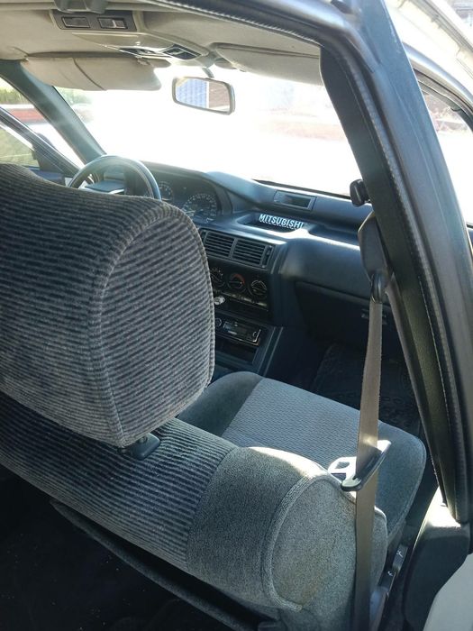 Продам Mitsubishi galant 6