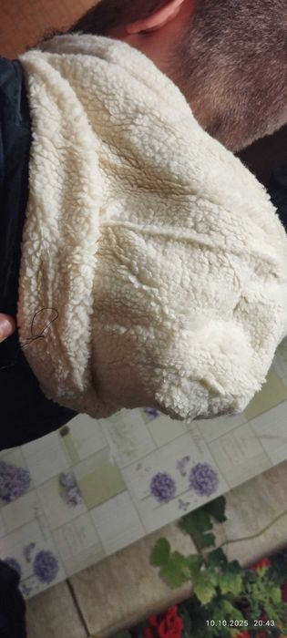 Зимова куртка чоловіча