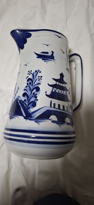 Caneca lindíssima em tons azuis