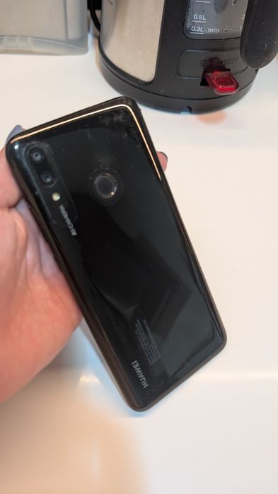 5 telemóveis em funcionamento para desocupar