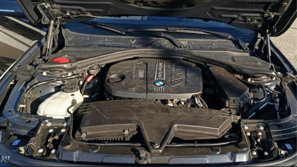 Bmw 318 D de 2013 — photo 3