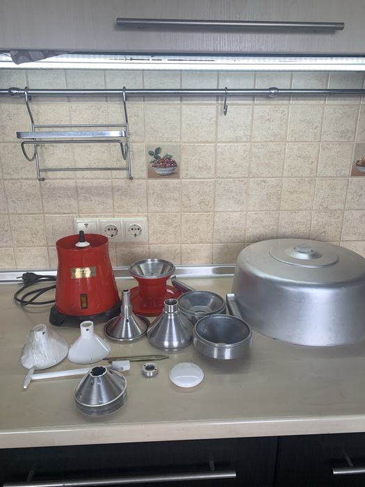 Сепаратор электрический « Мотор Сiч СЦМ-100-18» + ПОДАРОК