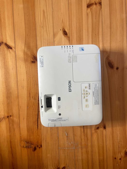 projektor Epson 3LCD WUXGA HDMI