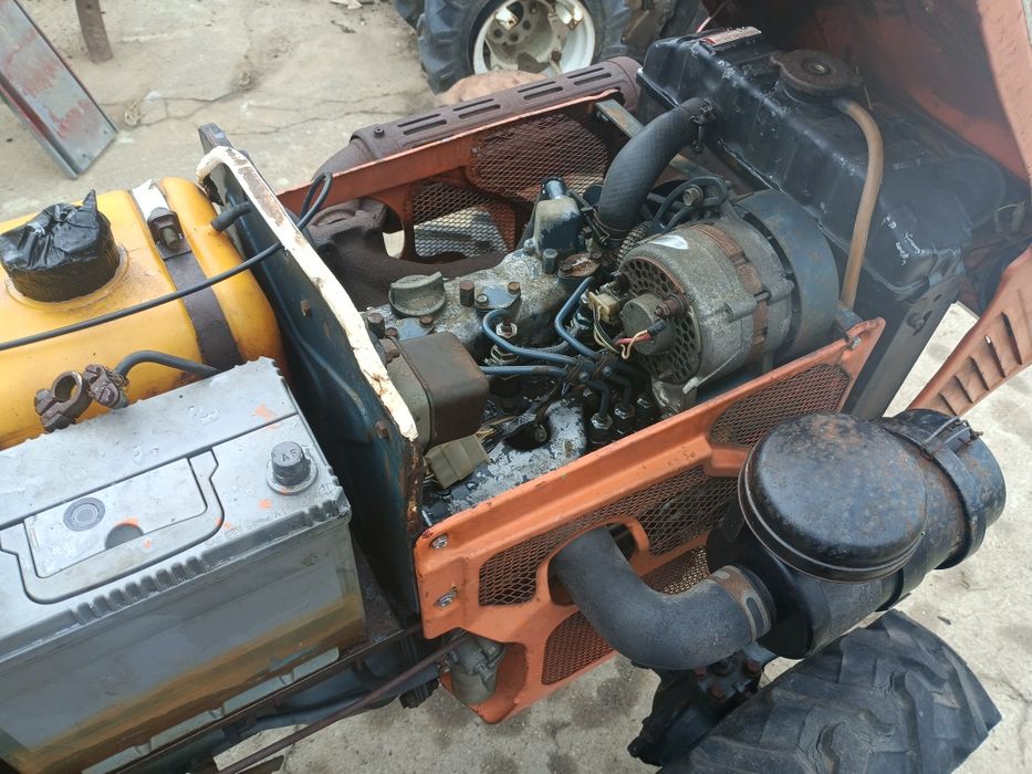 Kubota 4x4 motor de 3 cilindros