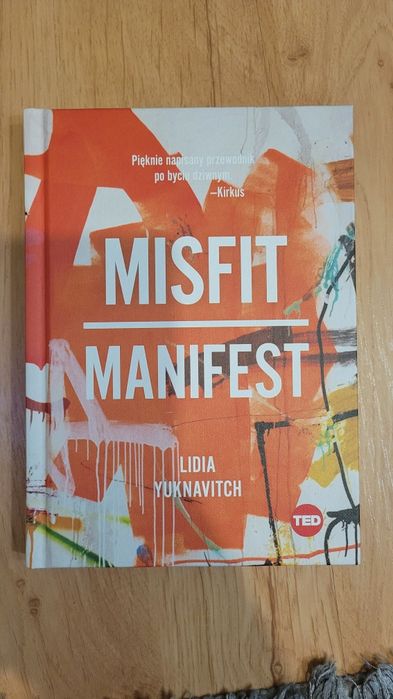 Misfit. Manifest