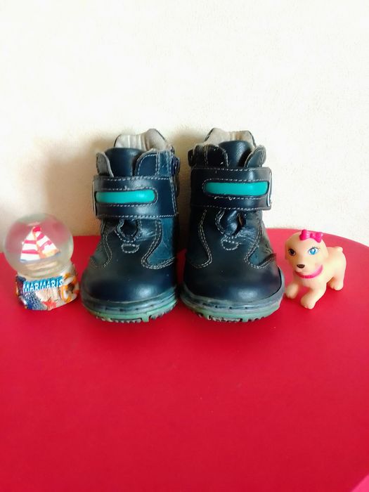 Кожаные деми-ботиночки. Made in Turkey, Ukraine. Размер 22,23.