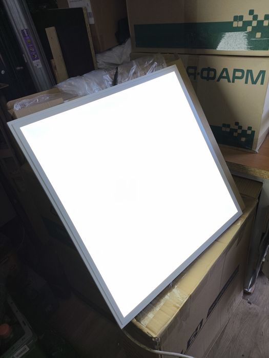 Світлодіодна панель 600х600 Армстронг