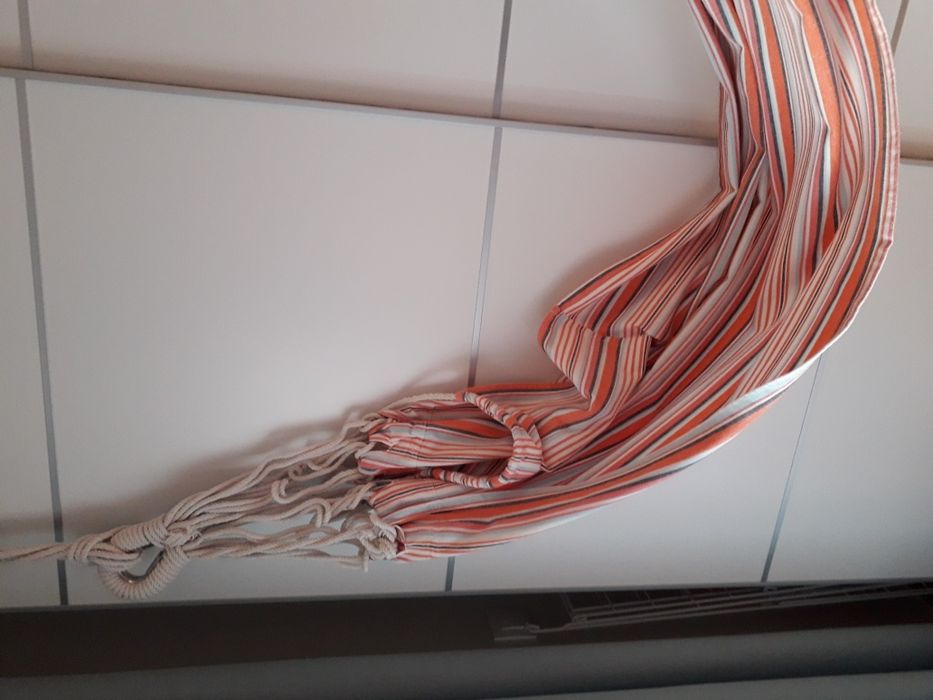 Cama de tecido para pendurar