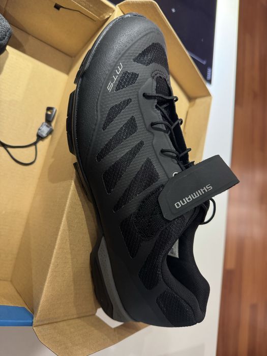 Sapatos Shimano ST-MT602