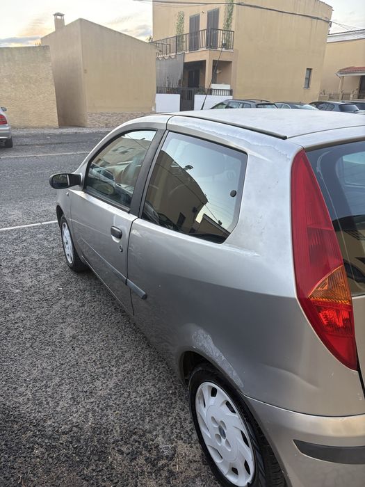 Carro fiat punto — photo 5