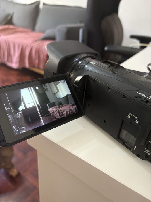 Canon Legria HF G70 4K Handycam