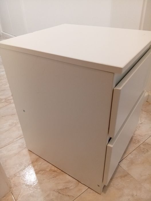 Mesa de cabeceira KULLEN