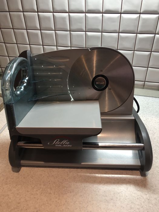 Слайсер електричний