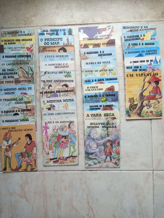 Mini livros coleção Formiguinha