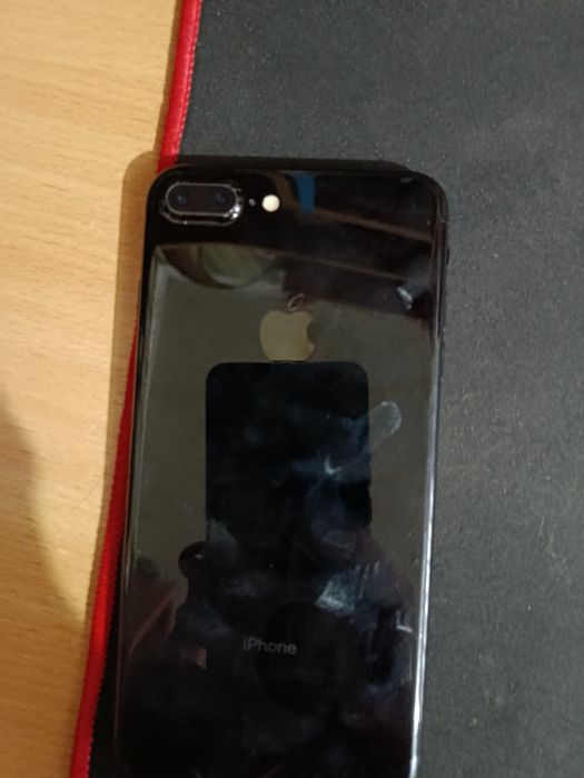 iPhone 7 plus на 128гб і акумулятором 86%