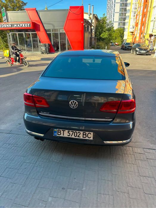 Volkswagen Passat 2011 VIN WVWZZZ3CZBP328519 фото оголошення 2 з 17