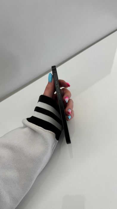 iPhone 16 Pro 128 GB Black Titanium | 24 miesiące gwarancji