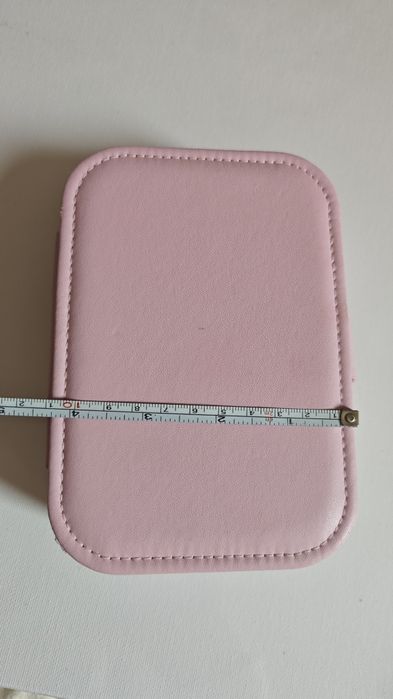 Pudełko na biżuterię różowe