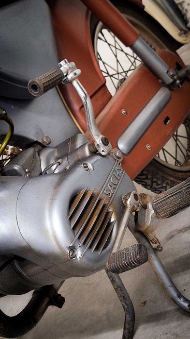 Motas CLÁSSICAS - Lebre e Sachs V5 Racing