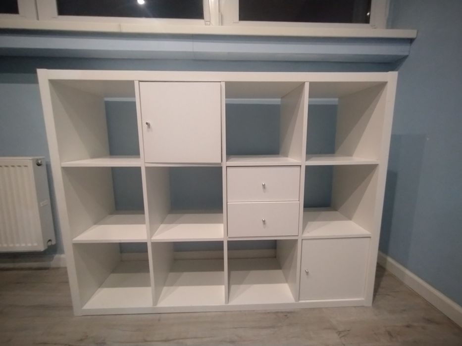 Sprzedam regal do pokoju