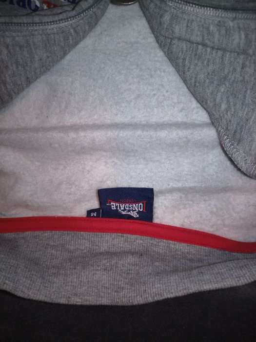 sweter lonsdale.