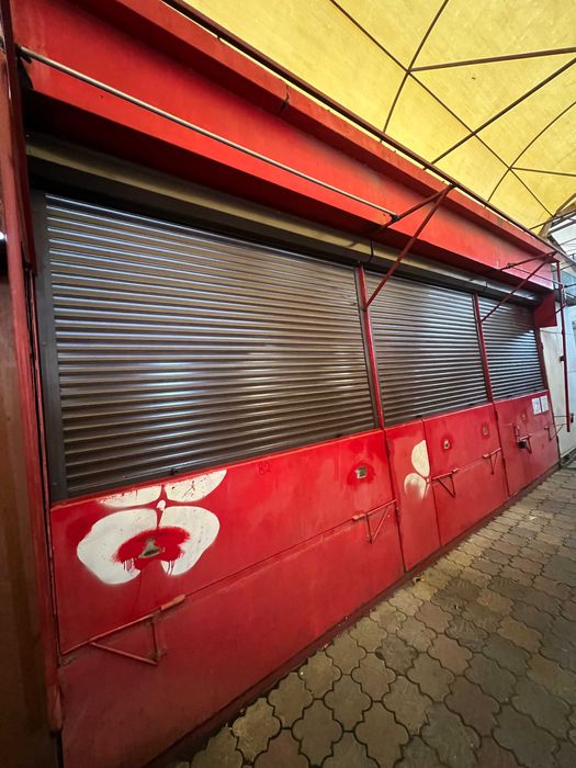 Продам контейнер(торгове місце)12кв.м. Центральний ринок м.Олександрія