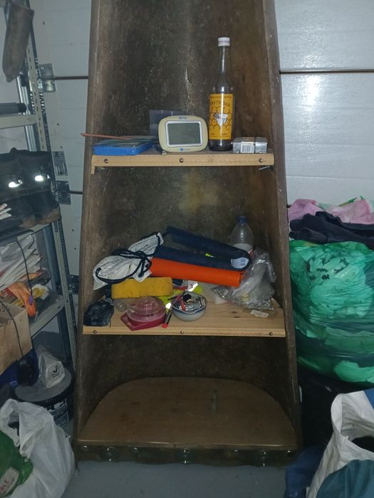 Сервант лодка. Стелаж.