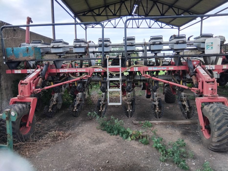 Сівалка пневматична VHB RB-6000