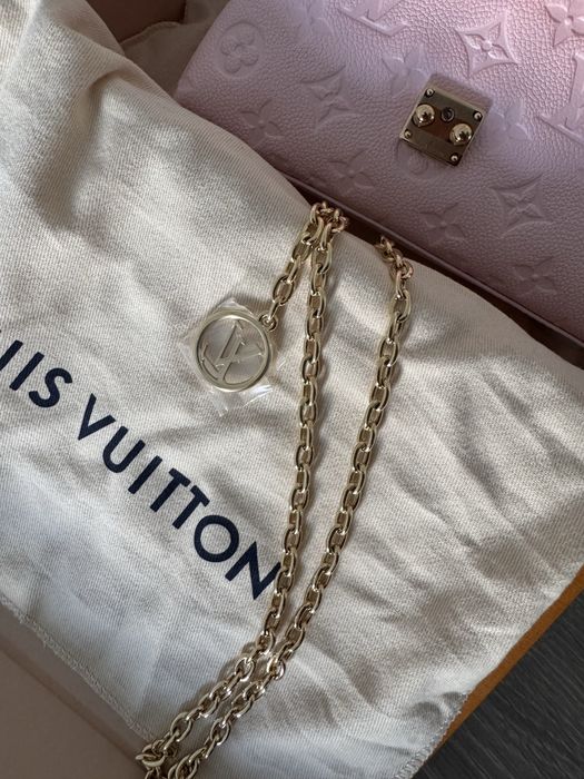Louis Vuitton Nano Madeleine Rosa