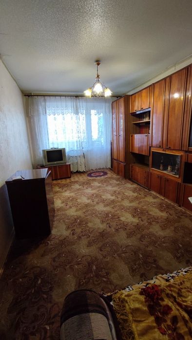 2-х комн. квартира СевГОК, ост. "Короленко" 3-й этаж, всё раздельно