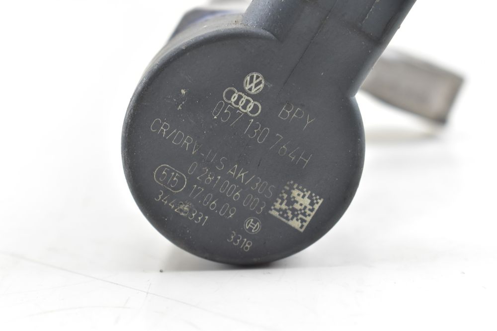Listwa Wtryskowa Czujnik AUDI A3 8P VW PASSAT B6 2.0 TDI 03L089C 057130764H