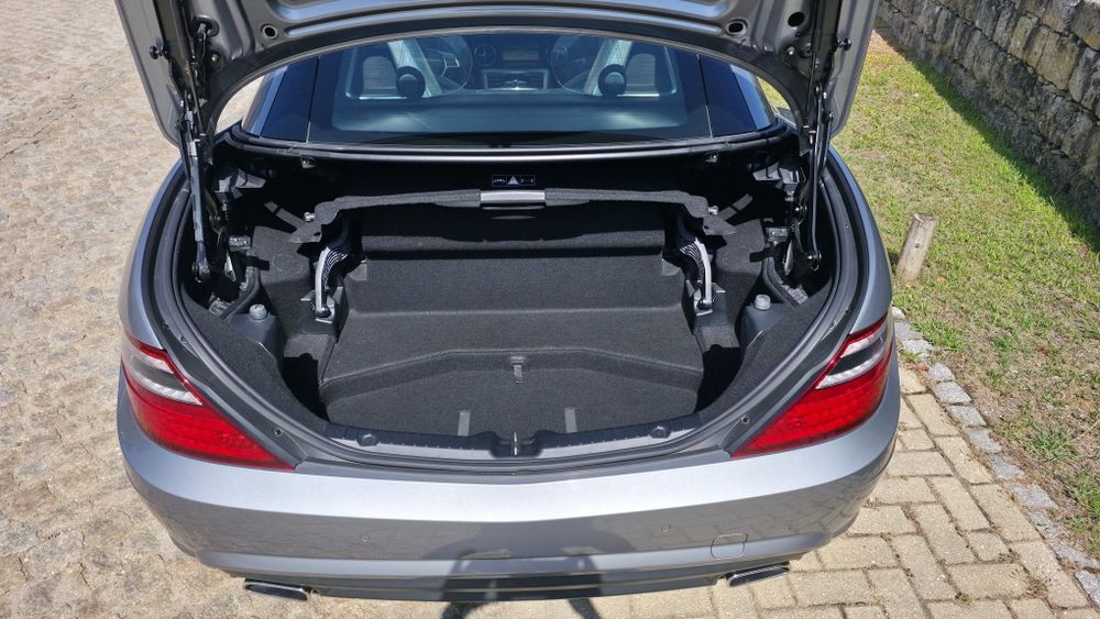 Mercedes Benz SLK 200 AMG